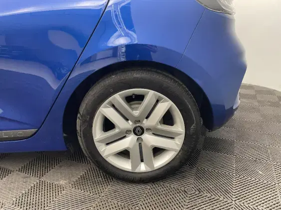 RENAULT CLIO V - voiture d'occasion - Photo 24