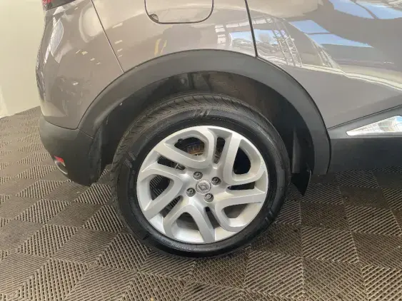 RENAULT CAPTUR - voiture d'occasion - Photo 25