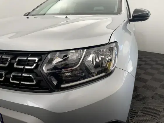 DACIA DUSTER II - voiture d'occasion - Photo 22