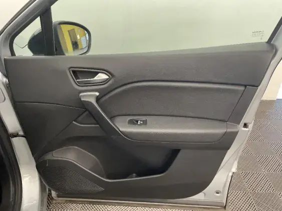 RENAULT CAPTUR II - voiture d'occasion - Photo 20