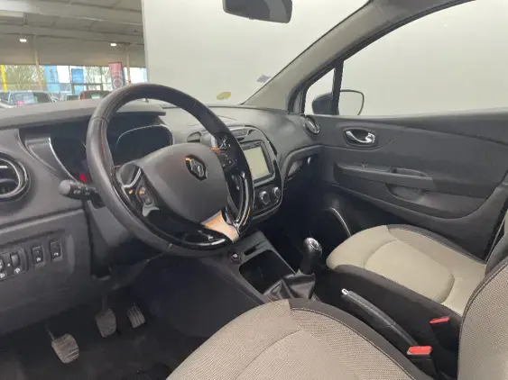 RENAULT CAPTUR - voiture d'occasion - Photo 18