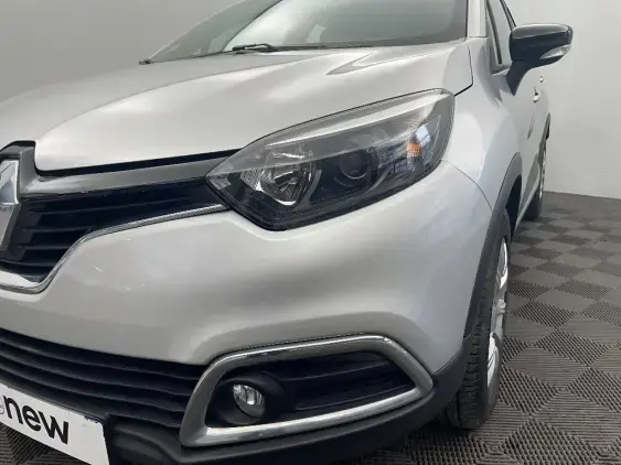 RENAULT CAPTUR - voiture d'occasion - Photo 22