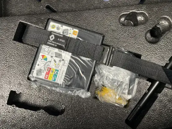 RENAULT CLIO V - voiture d'occasion - Photo 17