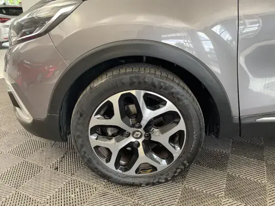 RENAULT CAPTUR - voiture d'occasion - Photo 23