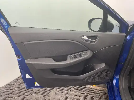 RENAULT CLIO V - voiture d'occasion - Photo 19