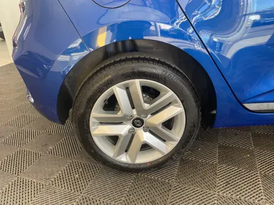 RENAULT CLIO V - voiture d'occasion - Photo 25