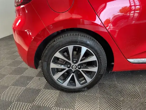 RENAULT CLIO V - voiture d'occasion - Photo 25