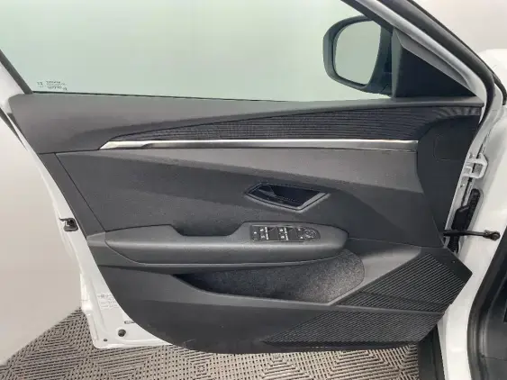 RENAULT MEGANE V - voiture d'occasion - Photo 19