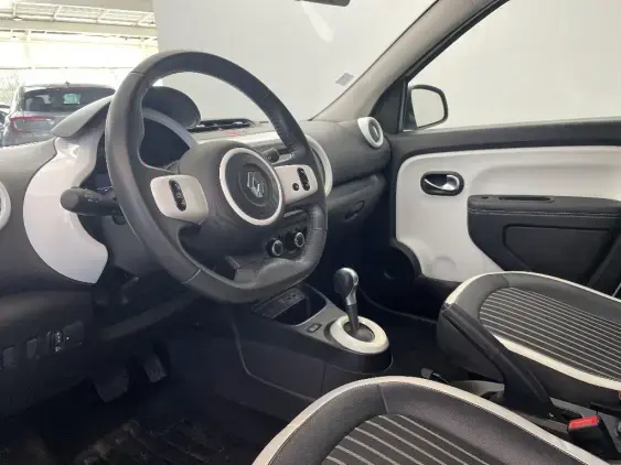 RENAULT TWINGO III - voiture d'occasion - Photo 18