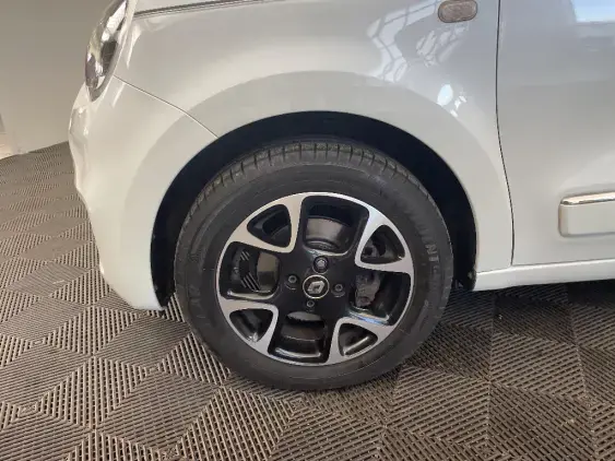 RENAULT TWINGO III - voiture d'occasion - Photo 23