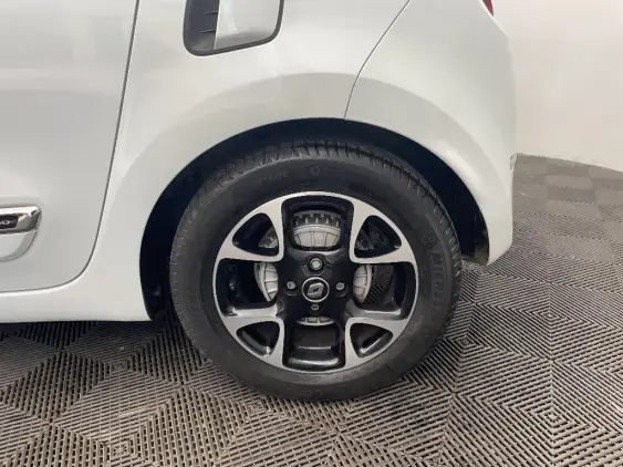 RENAULT TWINGO III - voiture d'occasion - Photo 24