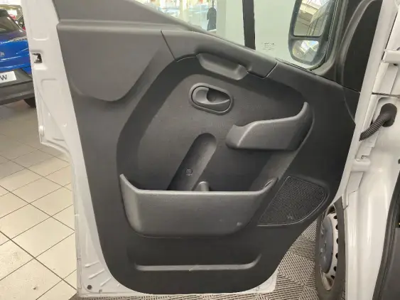 RENAULT MASTER FG III - voiture d'occasion - Photo 18