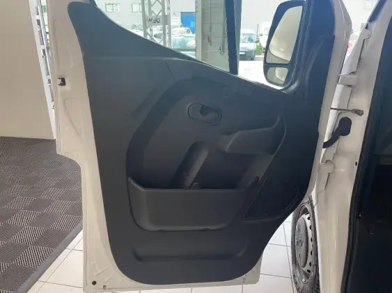 RENAULT MASTER FG III - voiture d'occasion - Photo 18