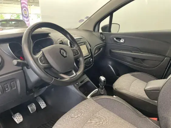 RENAULT CAPTUR - voiture d'occasion - Photo 18
