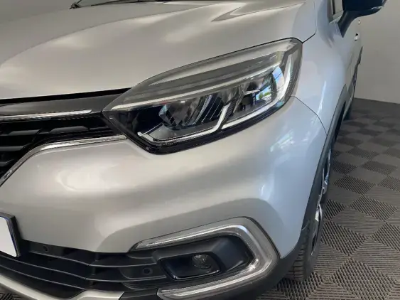 RENAULT CAPTUR - voiture d'occasion - Photo 22