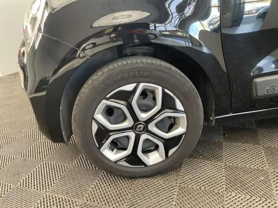 RENAULT TWINGO III - voiture d'occasion - Photo 22