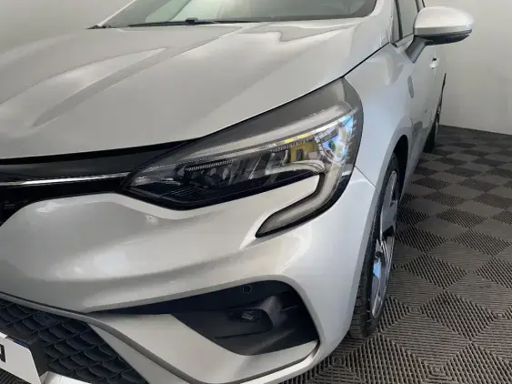 RENAULT CLIO V - voiture d'occasion - Photo 22