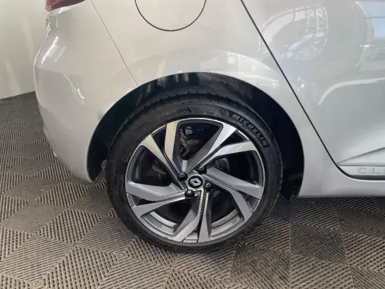 RENAULT CLIO V - voiture d'occasion - Photo 25