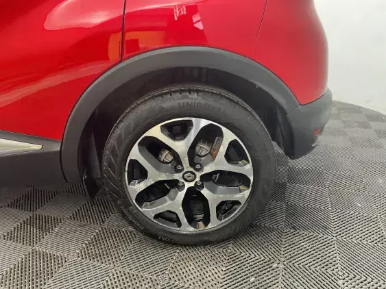 RENAULT CAPTUR - voiture d'occasion - Photo 24