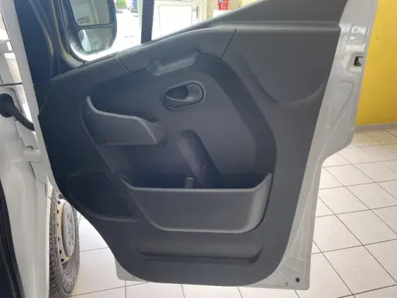 RENAULT MASTER FG III - voiture d'occasion - Photo 19