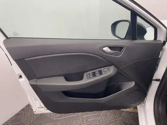 RENAULT CLIO V - voiture d'occasion - Photo 19