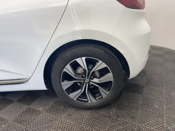 RENAULT CLIO V - voiture d'occasion - Photo 24