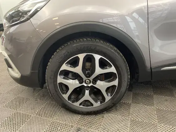 RENAULT CAPTUR - voiture d'occasion - Photo 23