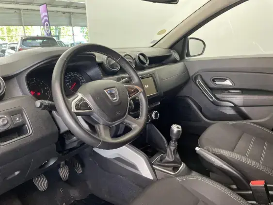 DACIA DUSTER II - voiture d'occasion - Photo 18