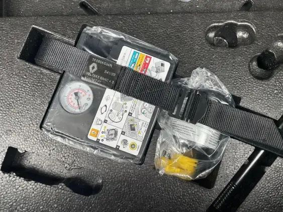 RENAULT CLIO V - voiture d'occasion - Photo 17