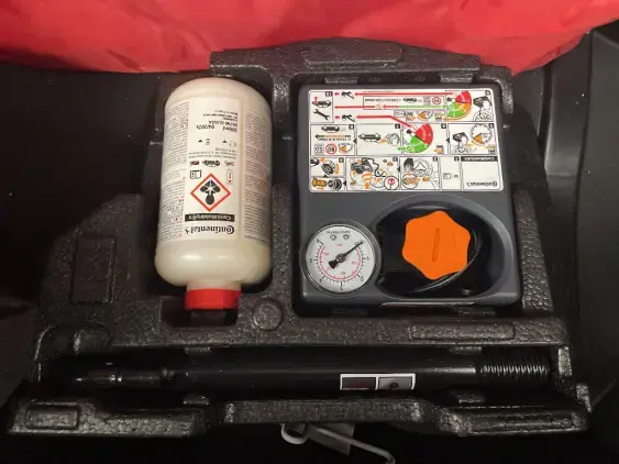 RENAULT SCENIC V ELECTRIQUE - voiture d'occasion - Photo 17