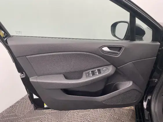 RENAULT CLIO V - voiture d'occasion - Photo 19