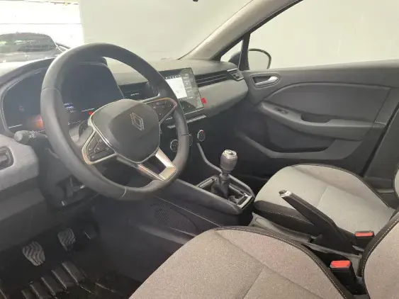 RENAULT CLIO V - voiture d'occasion - Photo 18