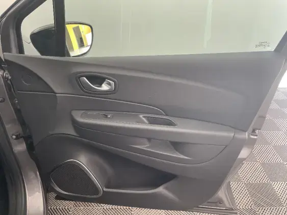 RENAULT CAPTUR - voiture d'occasion - Photo 20