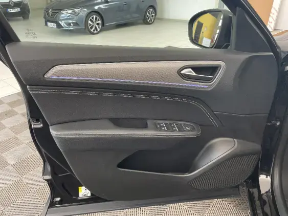 RENAULT ARKANA - voiture d'occasion - Photo 18