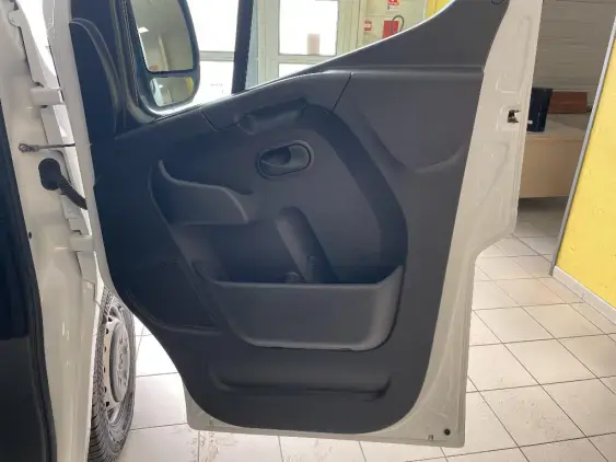 RENAULT MASTER FG III - voiture d'occasion - Photo 19