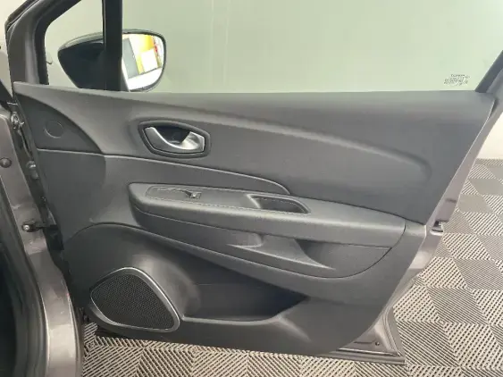 RENAULT CAPTUR II - voiture d'occasion - Photo 20