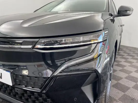 RENAULT MEGANE V - voiture d'occasion - Photo 22