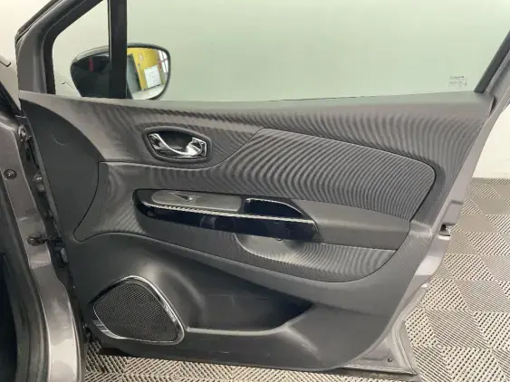 RENAULT CAPTUR - voiture d'occasion - Photo 20