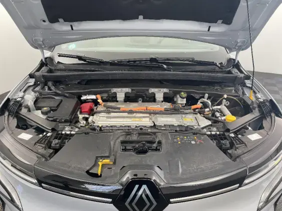 RENAULT MEGANE V - voiture d'occasion - Photo 21