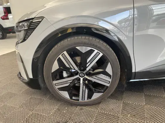 RENAULT MEGANE V - voiture d'occasion - Photo 23