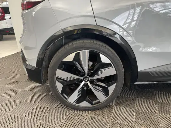 RENAULT MEGANE V - voiture d'occasion - Photo 25