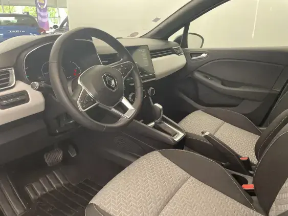 RENAULT CLIO V - voiture d'occasion - Photo 18