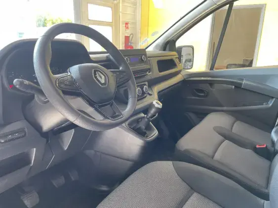 RENAULT TRAFIC FG III - voiture d'occasion - Photo 16