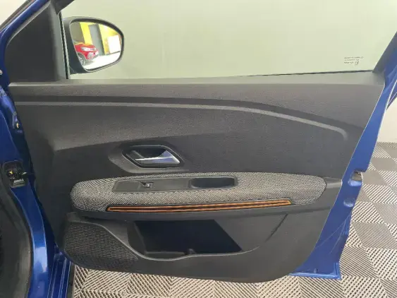 DACIA SANDERO III - voiture d'occasion - Photo 20