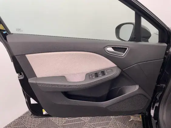 RENAULT CLIO V - voiture d'occasion - Photo 19