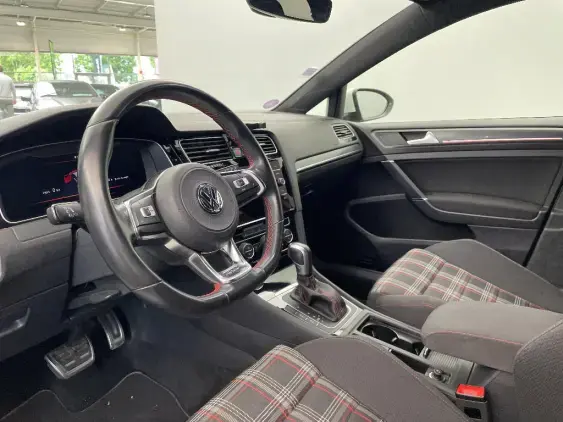 VOLKSWAGEN GOLF VII - voiture d'occasion - Photo 18
