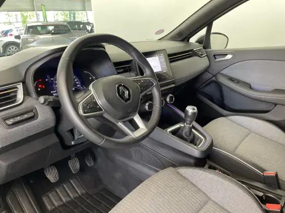 RENAULT CLIO V - voiture d'occasion - Photo 18