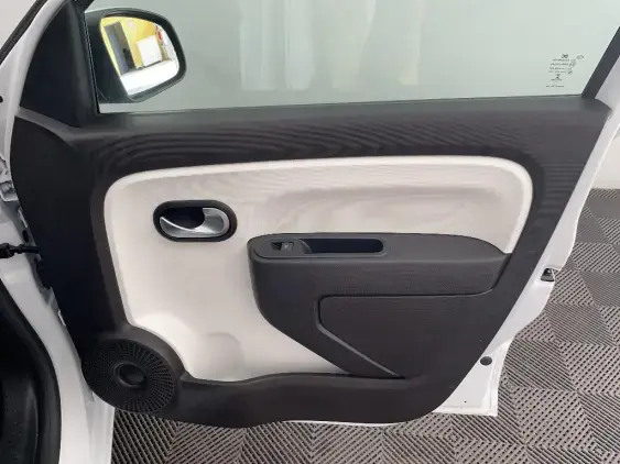 RENAULT TWINGO ELECTRIQUE III - voiture d'occasion - Photo 19