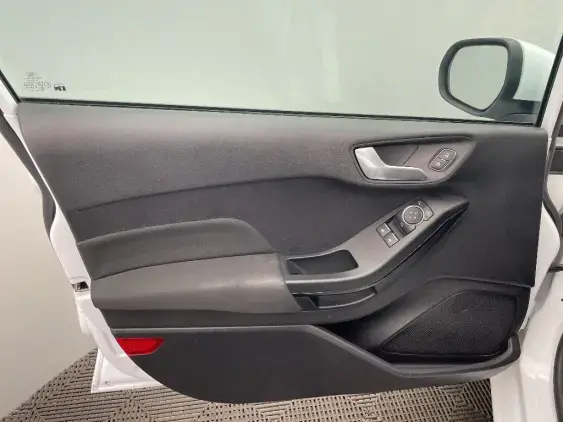 FORD FIESTA VII - voiture d'occasion - Photo 19