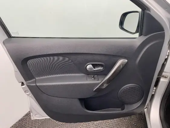 DACIA SANDERO II - voiture d'occasion - Photo 19